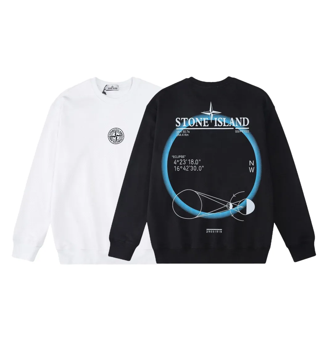 W818#P160💰 Stone Island Stone Island halo compass logo printed round neck long-sleeved sweatshirt! Versatile base round neck sweatshirt for couples! Simple armband design, customized 1*1 thread (fine texture), 380g double-strand large terry fabric, very good quality, foreign trade craftsmanship, respect the original version! The threads at the cuffs and hem are all original bartacks! The time-consuming and material consumption distinguishes the ordinary version on the market! Tops worn by celebrities from all walks of life on INS, can be matched with couple styles!  Color: Black White Size: M-XXL
